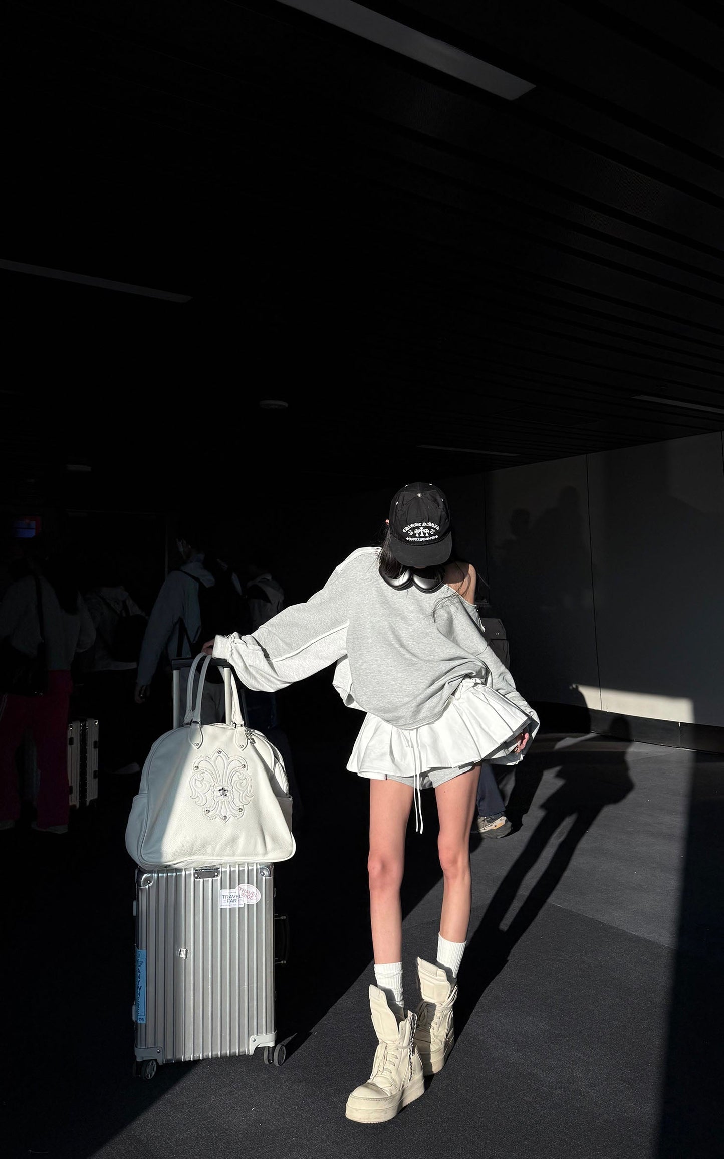 DANIEL PORTLAND™ I  Layered Mini Skirt with Contrast Drawstring Waist and Sporty Cotton Shorts